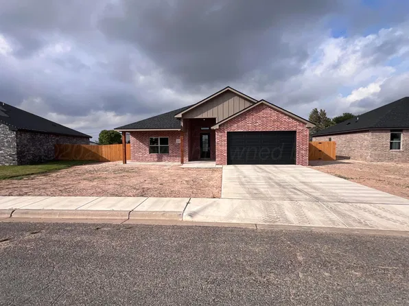 608 Columbia Dr, Hereford, TX 79045