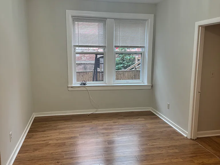 145 Endicott St #1A — Photo 2