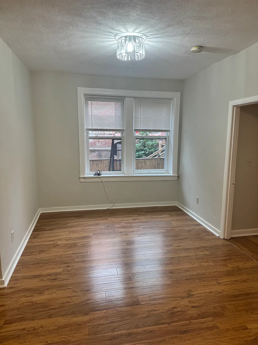 Building Photo - 145 Endicott St #1A