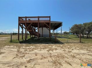 910 W Polk Ave, Pt O Connor, TX 77982