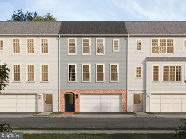 4114 Leroy Dr, Mechanicsburg, PA 17055