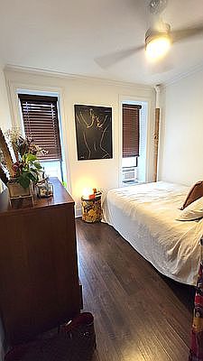 2nd image of 26 Grand St APT 3