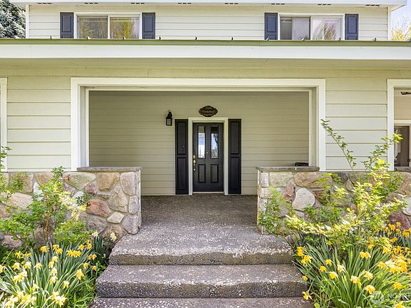 3rd image of 17325 NE B.5 Road