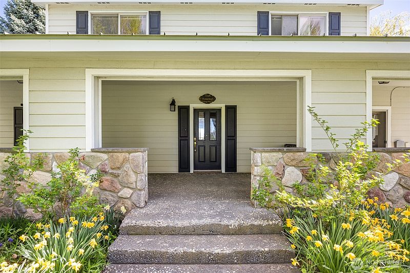 3rd image of 17325 NE B.5 Road