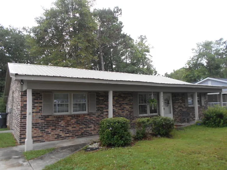 4061 Shipyard Walk — Photo 1