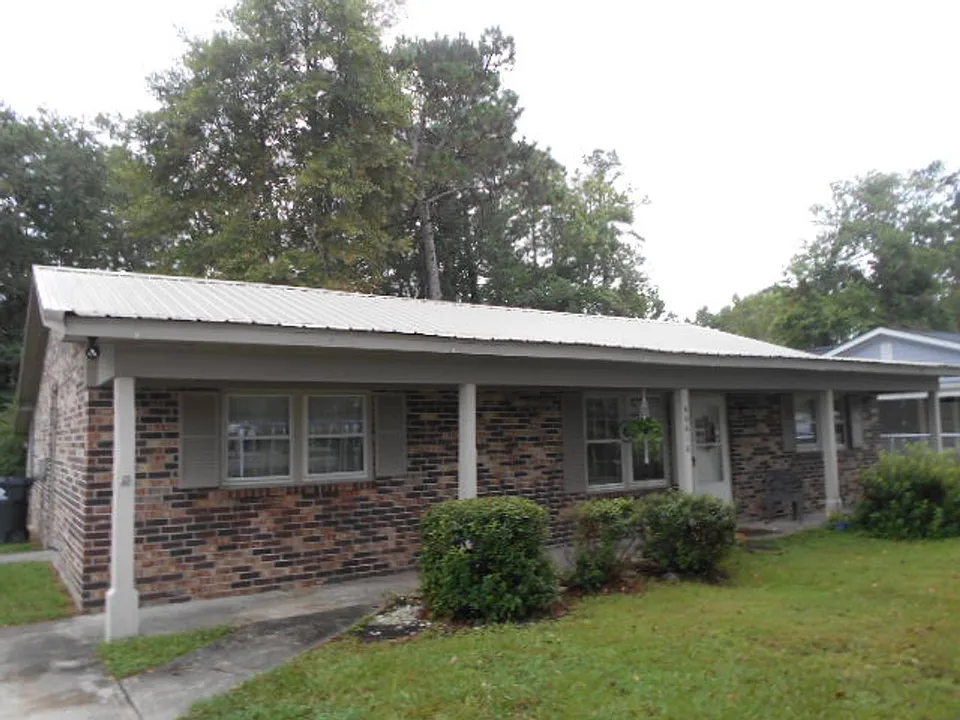 4061 Shipyard Walk