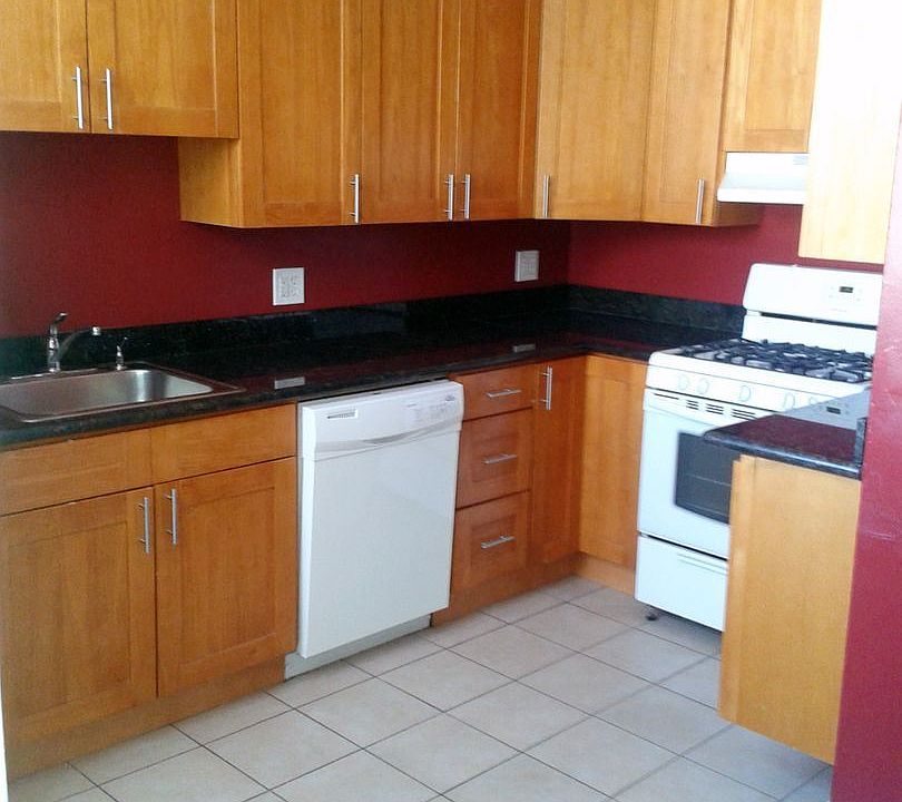 2nd image of 250 Page St APT 6