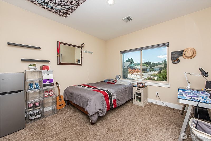 5th image of 10 Perch Drive