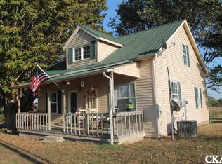 290 Harness Ridge Rd, Crab Orchard, KY 40419