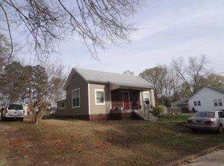 213 Riverside Ave, Tallassee, AL 36078