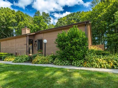 1710 Earthstone Dr, Valparaiso, IN, 46383