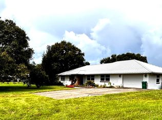 2050 W Boothe Dr, Fort Pierce, FL 34982
