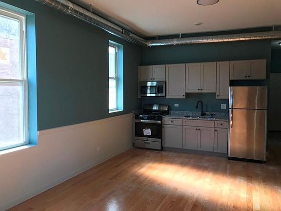 2nd image of 5127 S Michigan Ave APT 3E
