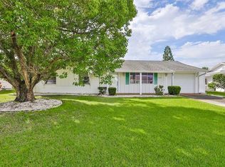 724 Ojai Ave, Sun City Center, FL 33573
