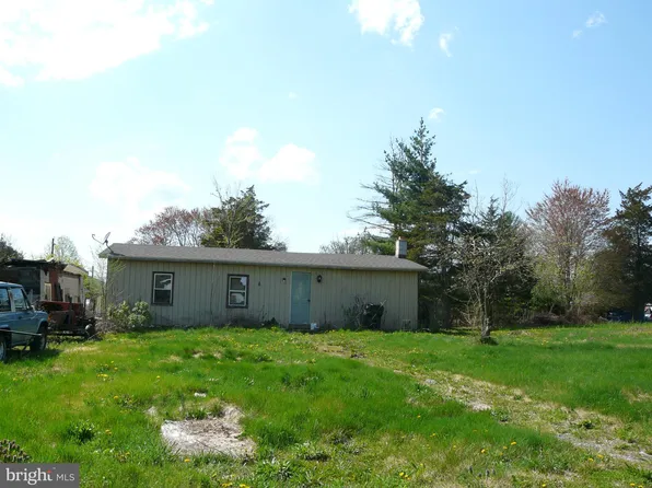 526 Buddies Ct, Birdsboro, PA 19508