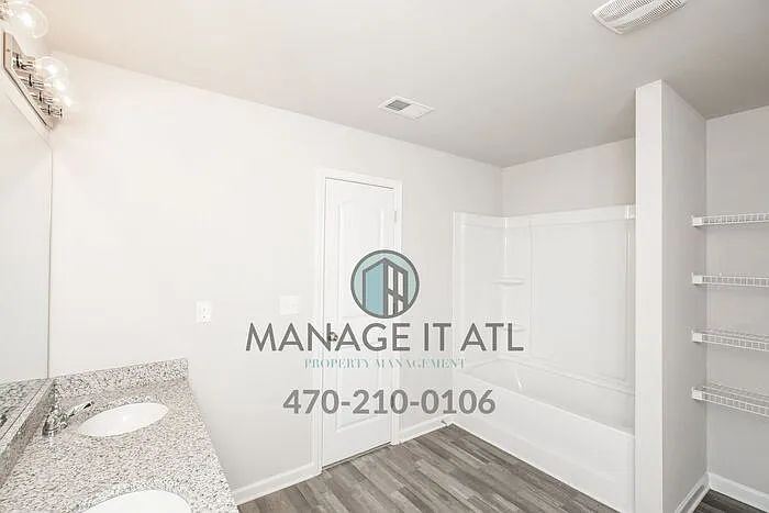 204 Indian River Dr — Photo 16