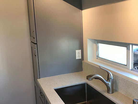 3rd image of 4092 Crown Point Dr Unit 1