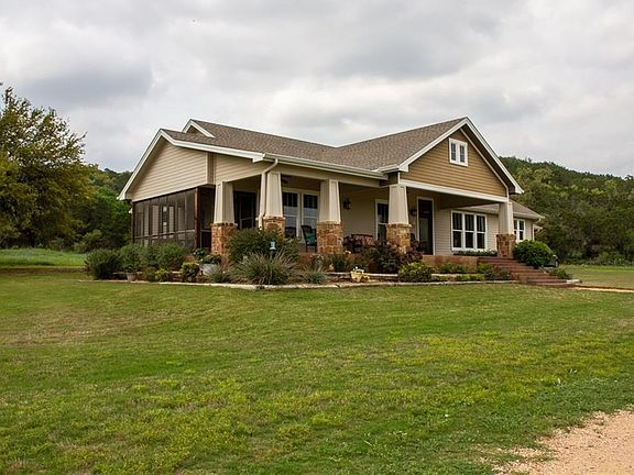 3rd image of 700 Stone Mountain Dr