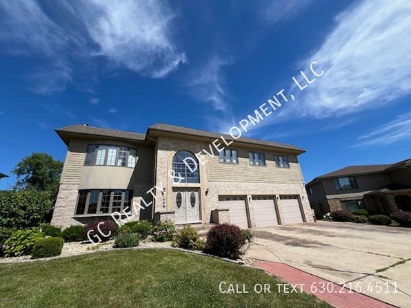 319 Dee Ct APT A