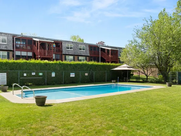 260 Pittsfield Rd Unit C7, Lenox, MA 01240