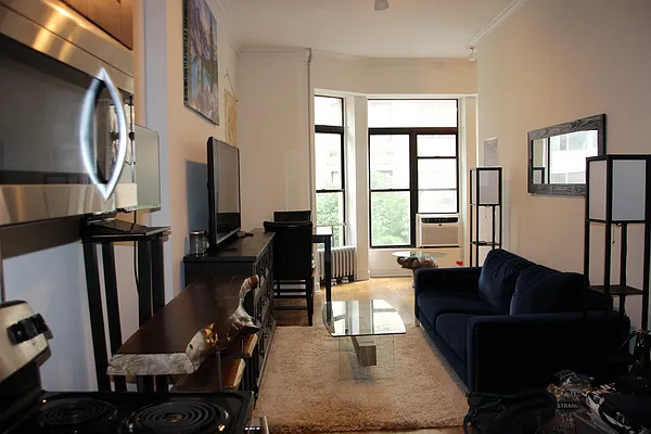 Rented by Corcoran | media 6