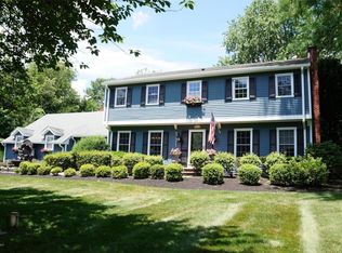 20 Brisbane Hill Dr, Colts Neck, NJ