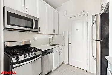 Rented by Arwell Realty