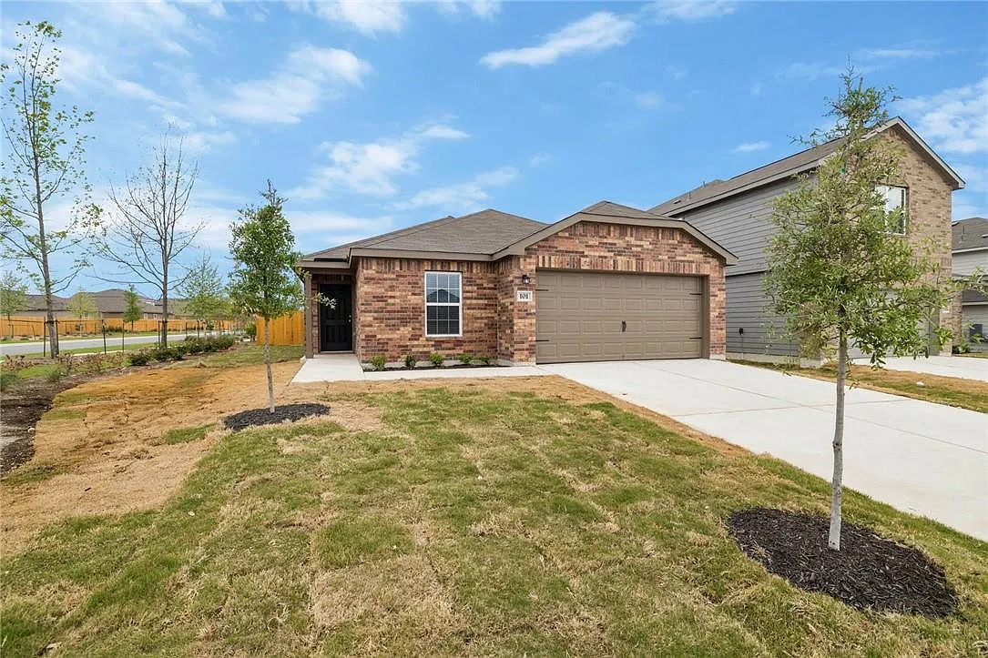 4 bed, 2.0 bath, 1794 sqft, $1,650 — Photo 2