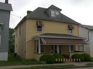 46 4th Ave, Scottdale, PA 15683