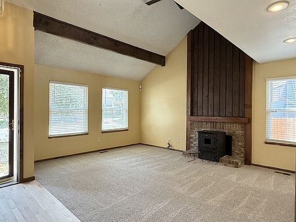 3rd image of 2033 S Pagosa St