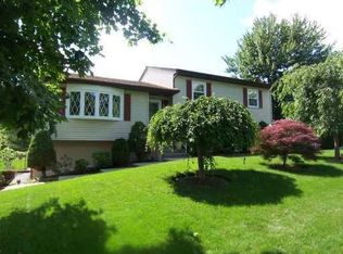 31 Somerset Dr, Washingtonville, NY 10992