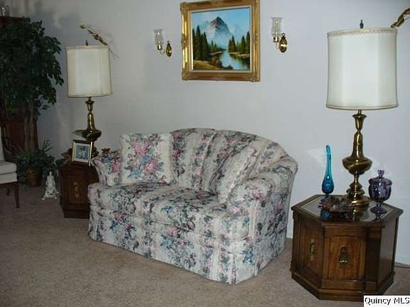 Home for Sale in Quincy, IL $139,900