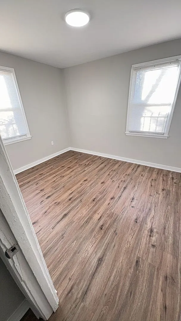 Building Photo - 2255 Marble Ave