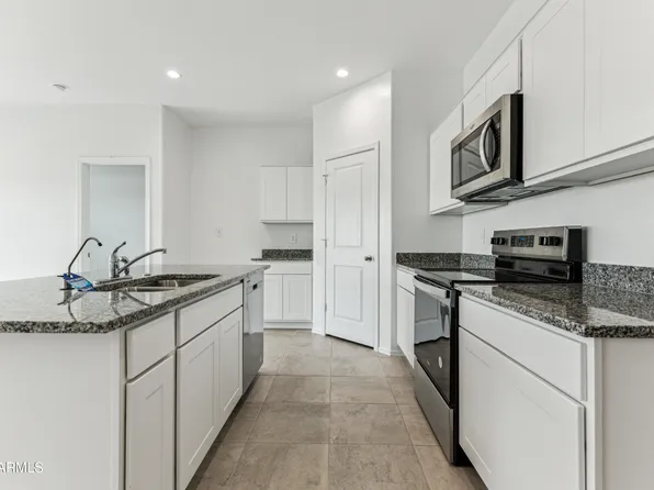 1539 E GLAZIER Drive E, Casa Grande, AZ 85122