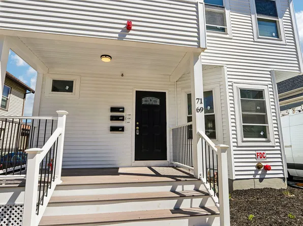 69-71 Albion St, Somerville, MA