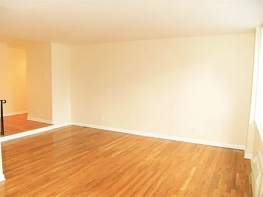 Rented by City Connections Realty | media 34