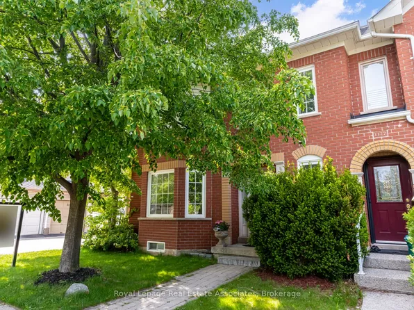1179 Treetop Ter, Oakville, ON L6M 3N1
