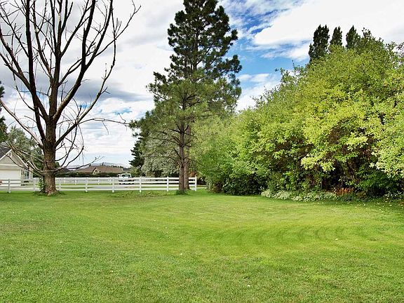 Front View - House view 3