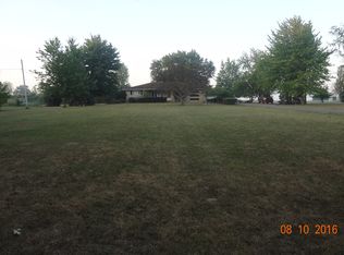 2094 Ready Rd, Carleton, MI 48117