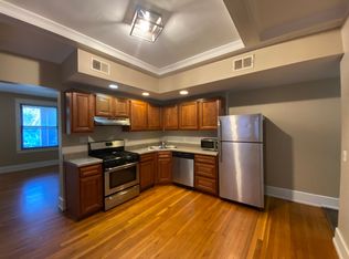 3650 Shaw Blvd #1W, Saint Louis, MO 63110