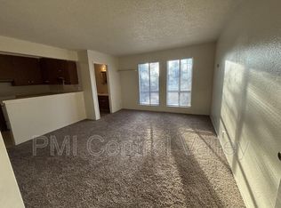 3436 Dwight Way APT 5, Stockton, CA 95204