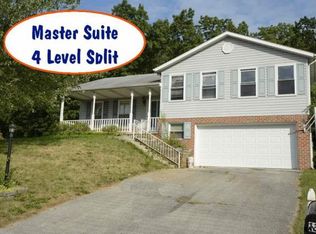 13 Gardenia Dr, Hanover, PA 17331