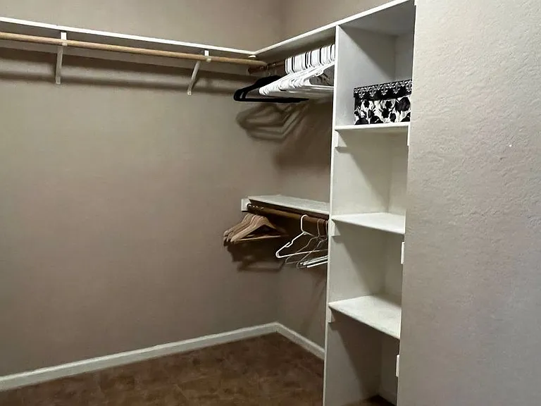 1142 Harbour Cove Ct — Photo 18