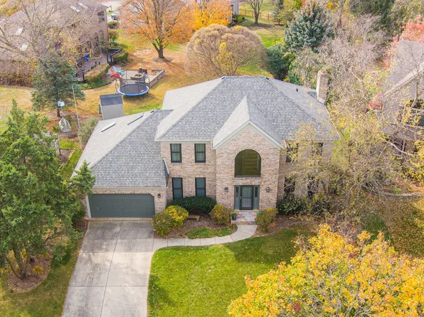 484 Blodgett Ct, Naperville, IL 60565