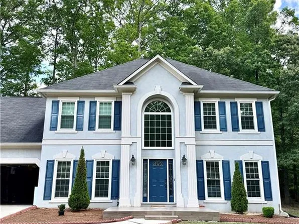 2105 Bentbrooke Trl, Lawrenceville, GA 30043