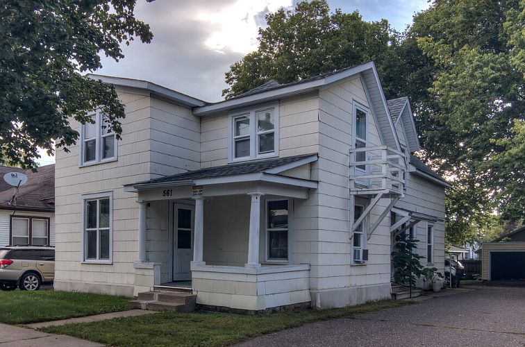 1st image of 561 Franklin St #1