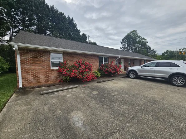 400 Delview Rd APT C, Cherryville, NC 28021