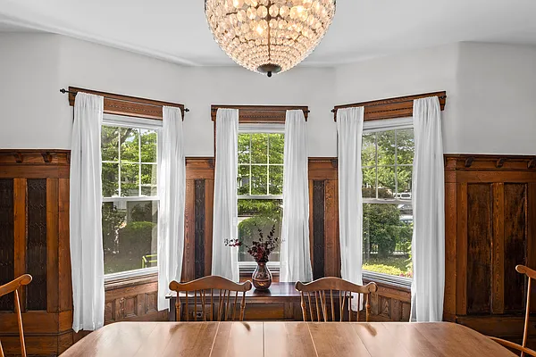 Sold by Compass | media 9