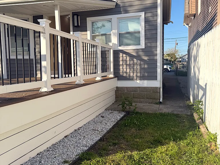 512 N Harrisburg Ave — Photo 19