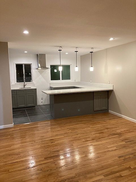 2nd image of 4686 W El Segundo Blvd APT B